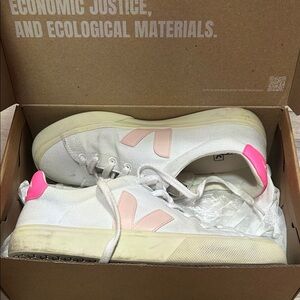 Veja Women's White and Pink Eco Sneakers
